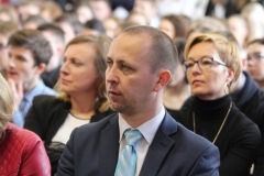 ekonomik_ofka_1683