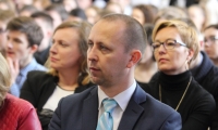 ekonomik_ofka_1683