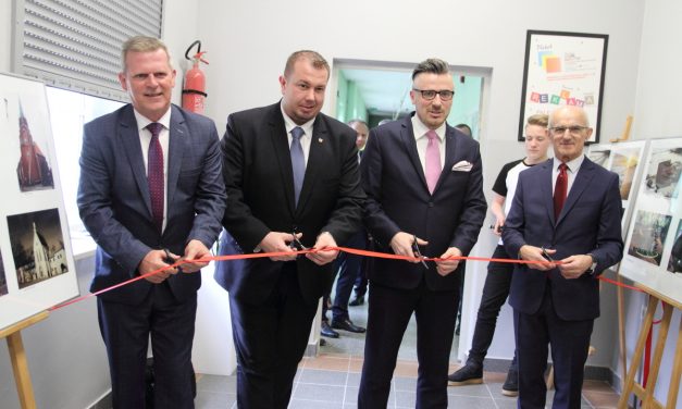 Laboratorium Reklamy Wizualnej