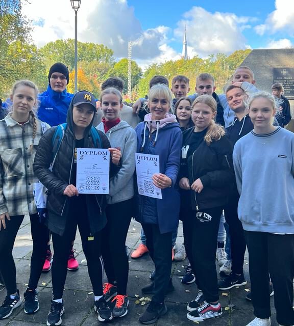 Sztafetowe biegi przełajowe