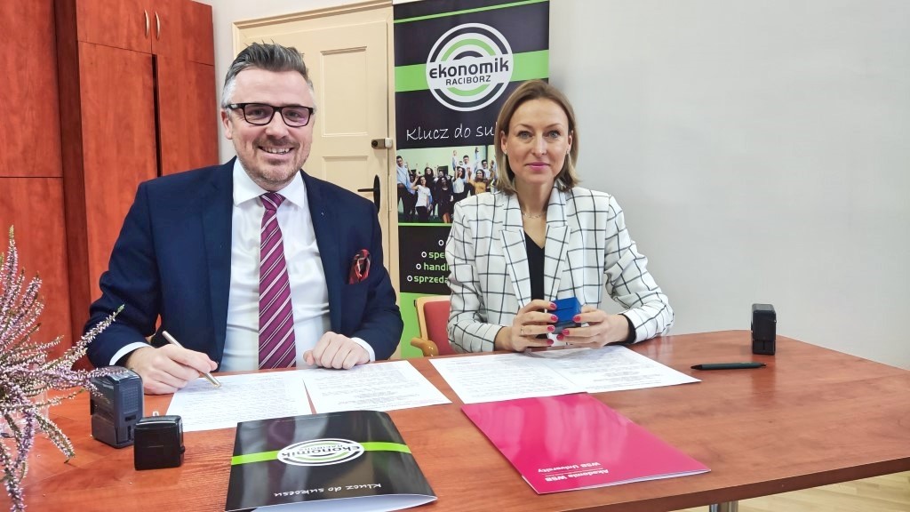 Podpisanie porozumienia