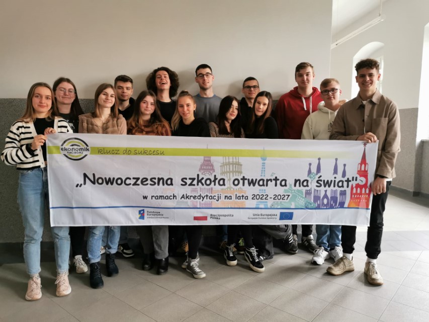 Hiszpania czeka na naszych uczniów!
