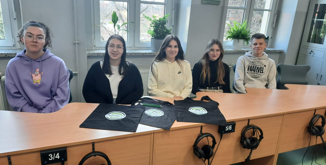 Rozdanie nagród w Szkolnym Konkursie  na Kartkę Wielkanocną