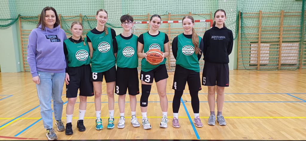 II miejsce naszych koszykarek