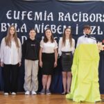 „Od historii prawdziwej, od dziejów minionych – nie uciekniesz…