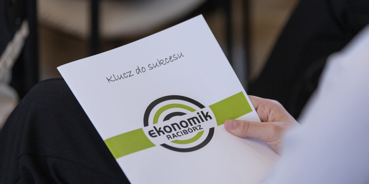 Uroczystość pożegnania klas maturalnych