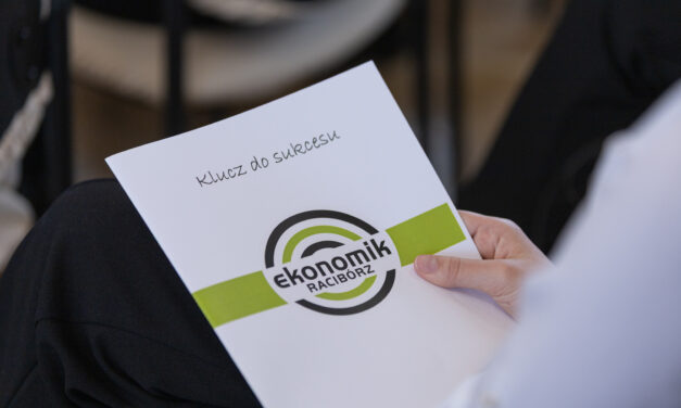 Uroczystość pożegnania klas maturalnych